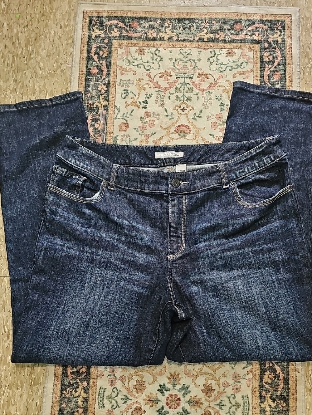 Chico's Platium Slim Leg Dark Blue Women's Straight-Leg Jeans Size 3 Short